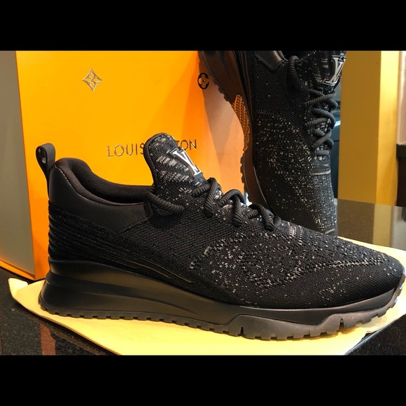 Louis Vuitton Unisex Black Sneakers-Brand New- Size 43 - Picture 4 of 12